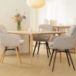 Eetkamerstoel Nena-mia beige - walnoot houten onderstel