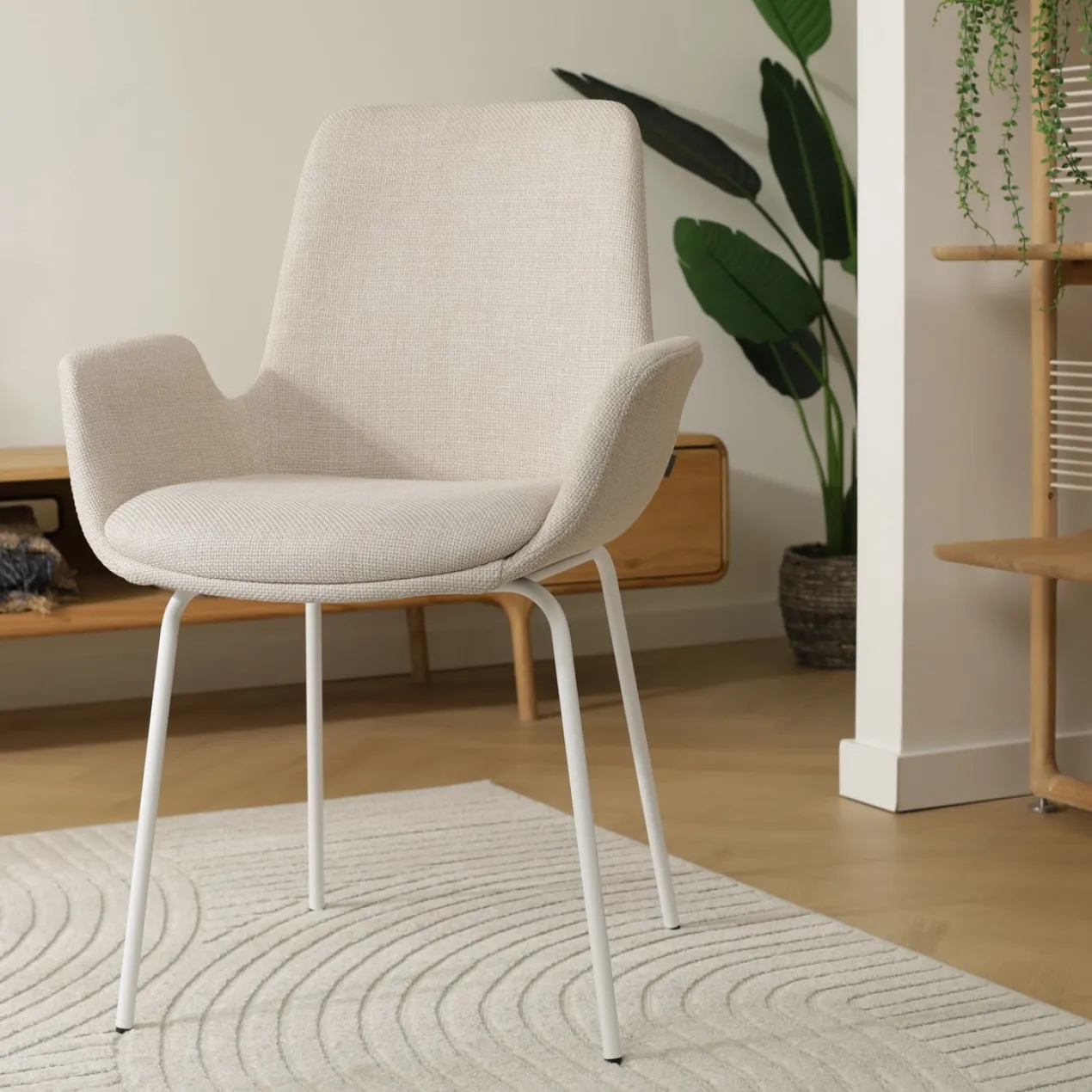 Eetkamerstoel Nora-Eef beige - wit onderstel