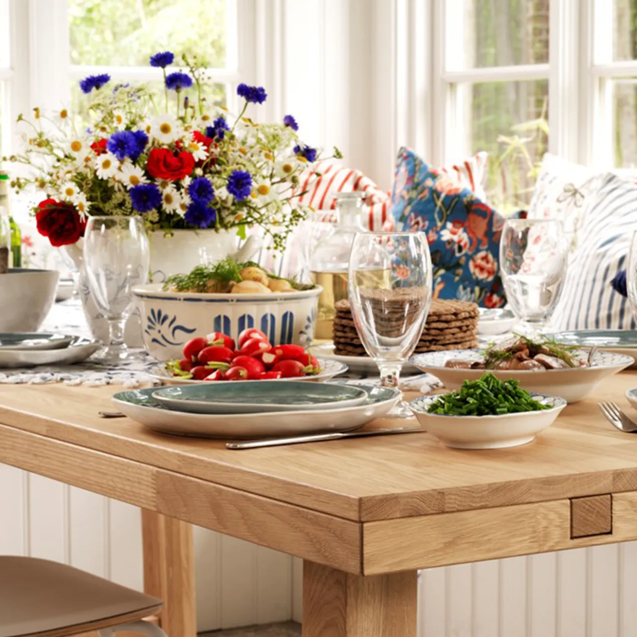 Eettafel Brooklyn Donkerbruin verlengbaar 220 x 95 cm