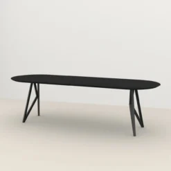 Eettafel Butterfly plat ovaal zwart 280x90 cm verjongde rand