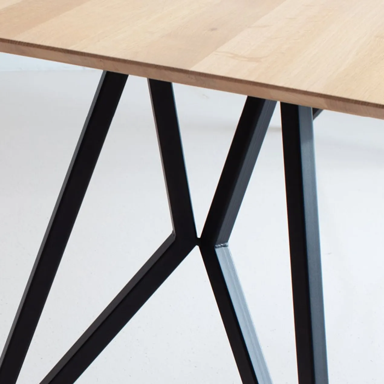Eettafel Butterfly zwart 280x90 cm rechte rand