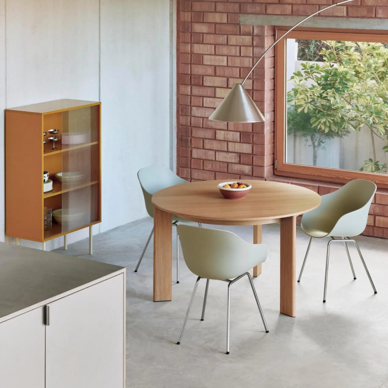 Eettafel Chisel 20 eiken Ø127cm