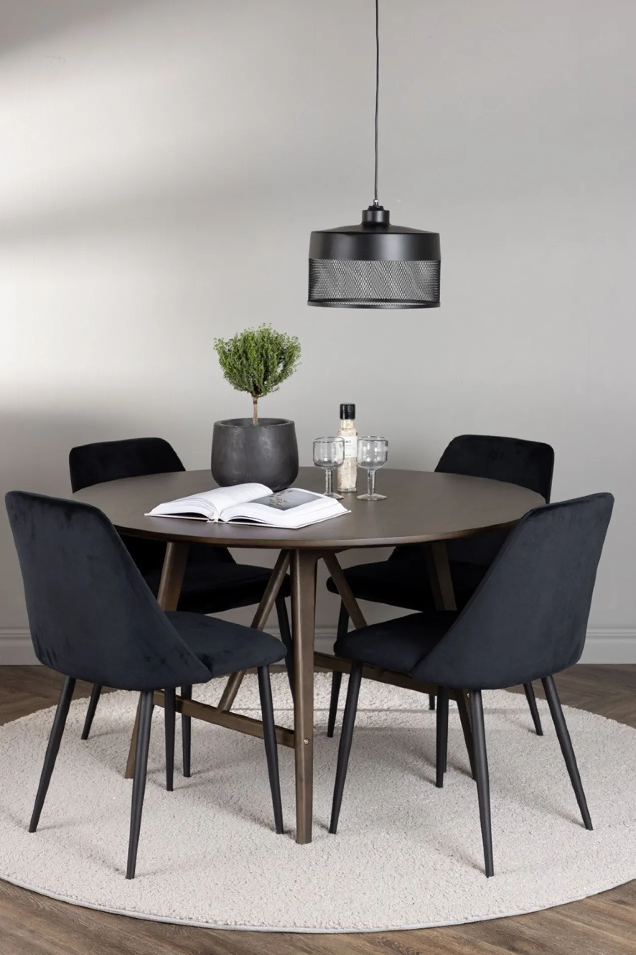 Eettafel Esra hout Donkerbruin