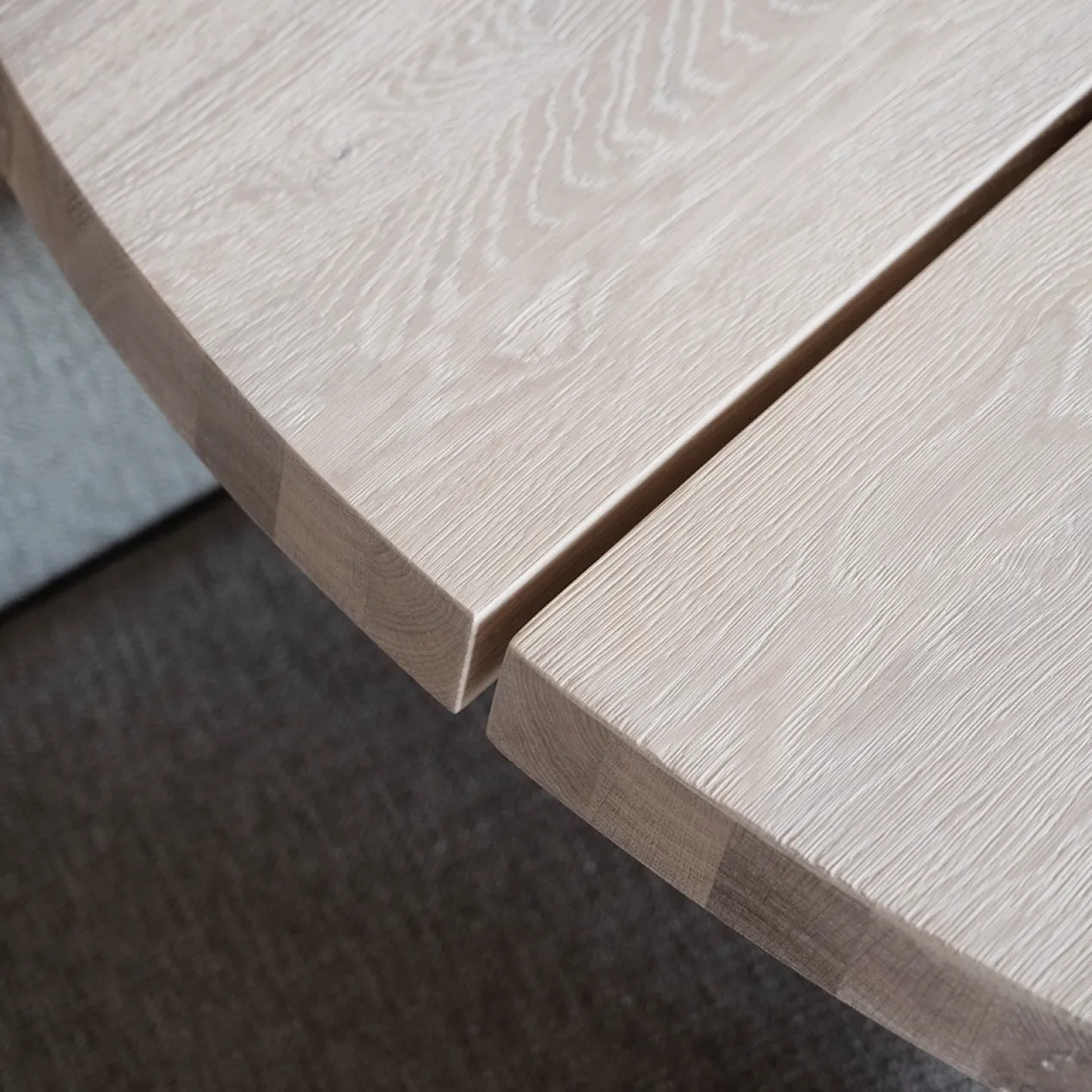 Eettafel Fred rond zwart Whitewash