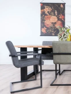 Eettafel Mats Kruispoot 240cm
