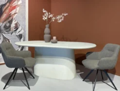 Eettafel ovaal Stone 200