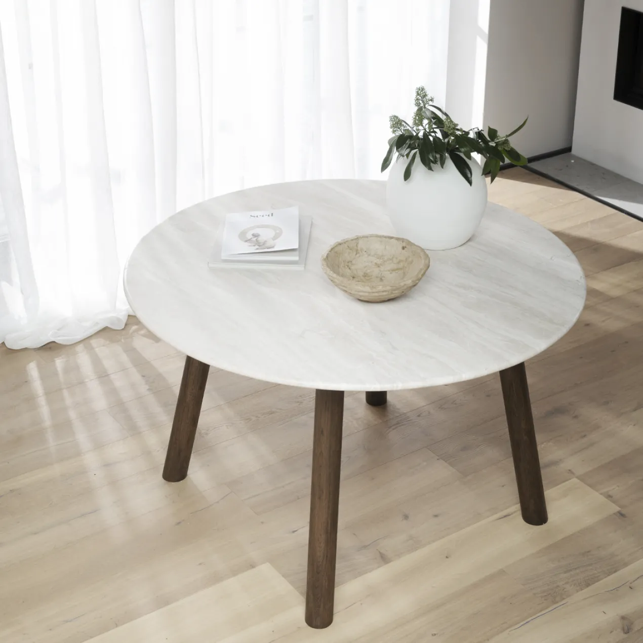 Eettafel Taransay Beige