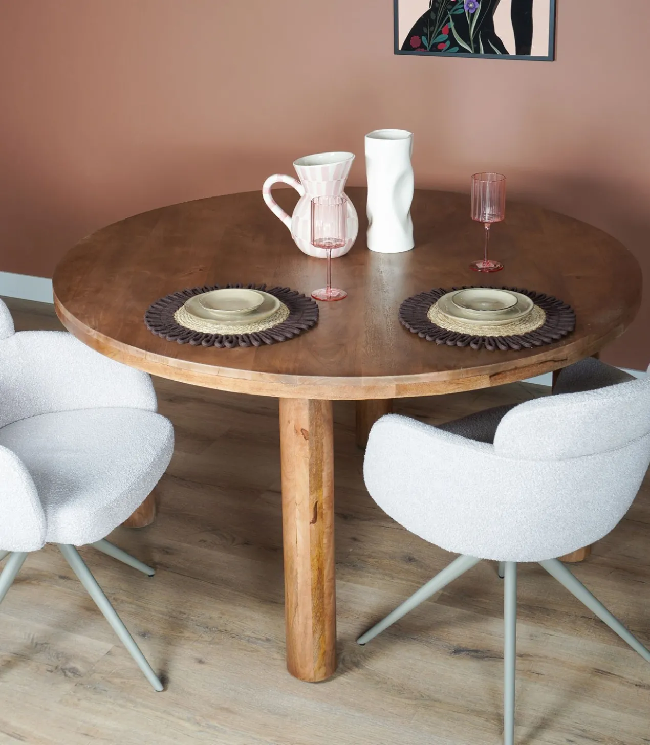 Eettafel Tias ø140 cm – Mangohout