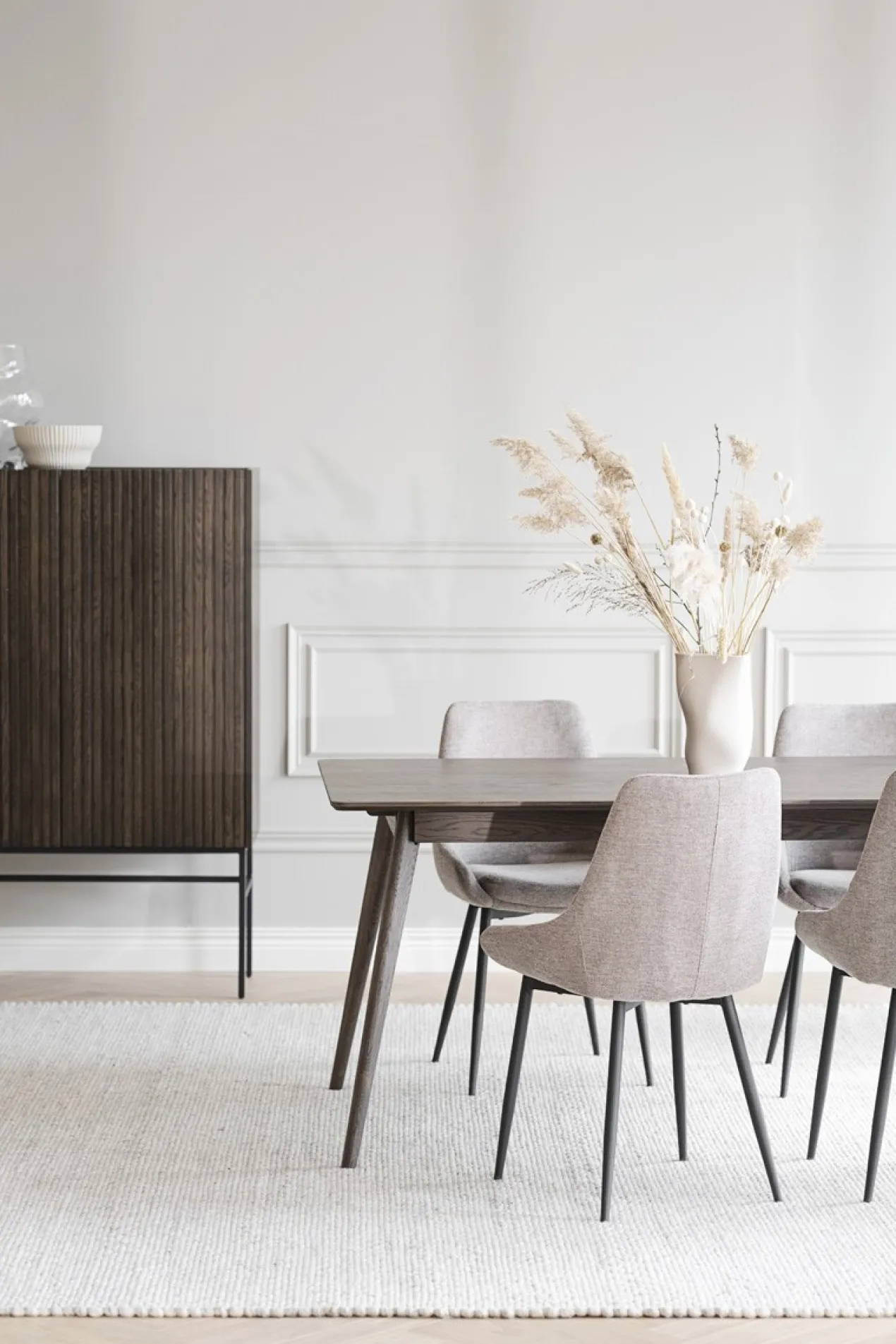 Eettafel Yumi - Zwart - 190 cm x 90 cm - verlengbaar
