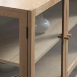 Eikenhouten dressoir Boris - met glazen deuren Naturel