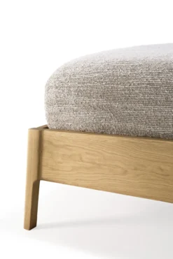 Ethnicraft bed Oak Air 160x200 incl. lattenbodem