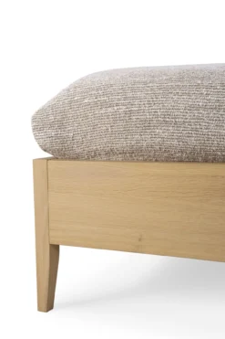 Ethnicraft bed Spindle Oak 180x200