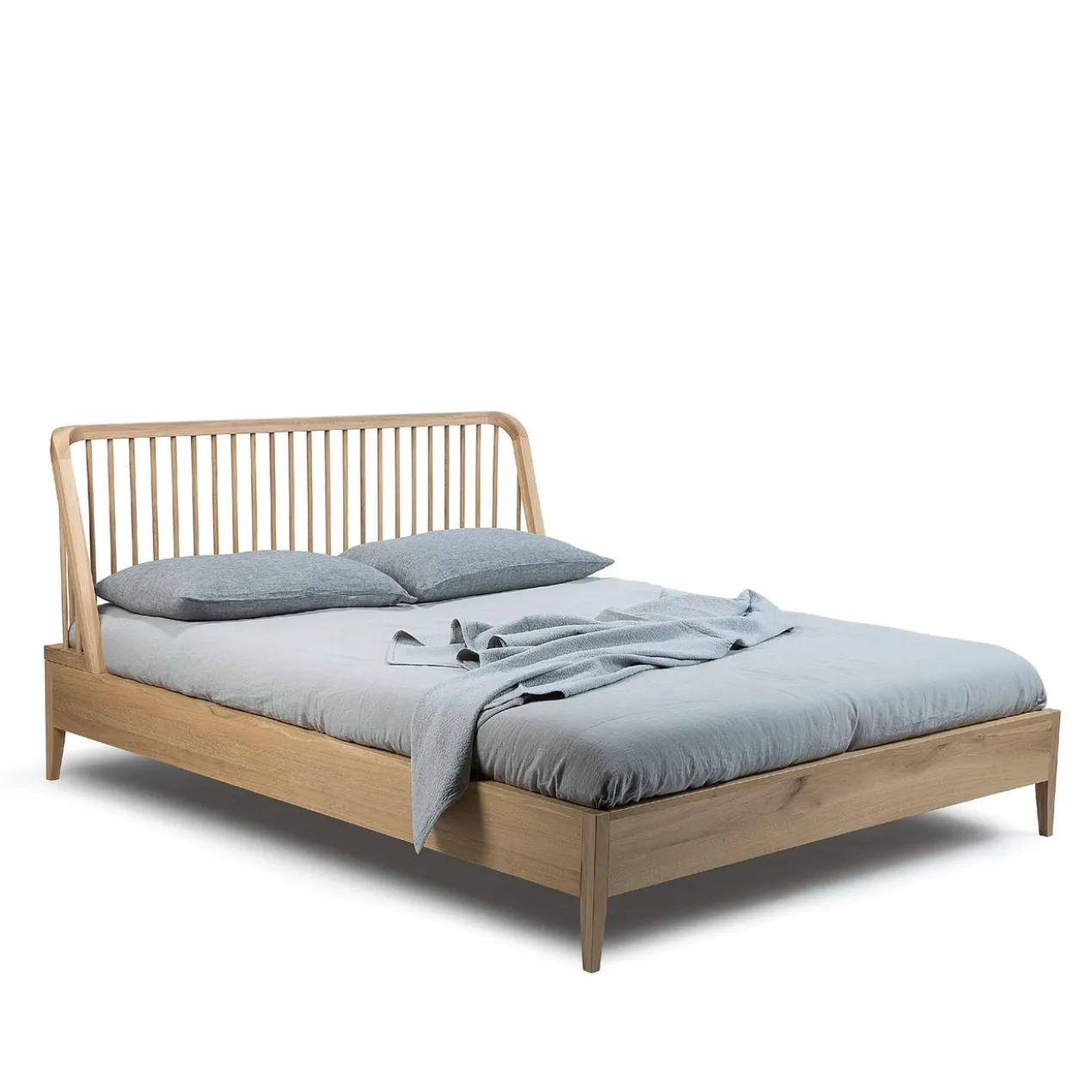 Ethnicraft bed Spindle Oak 160x200 incl. lattenbodem