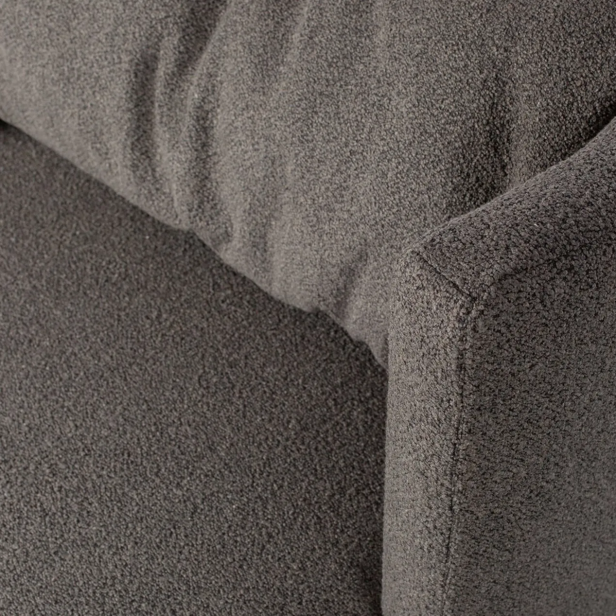 Explore fauteuil boucle bruin