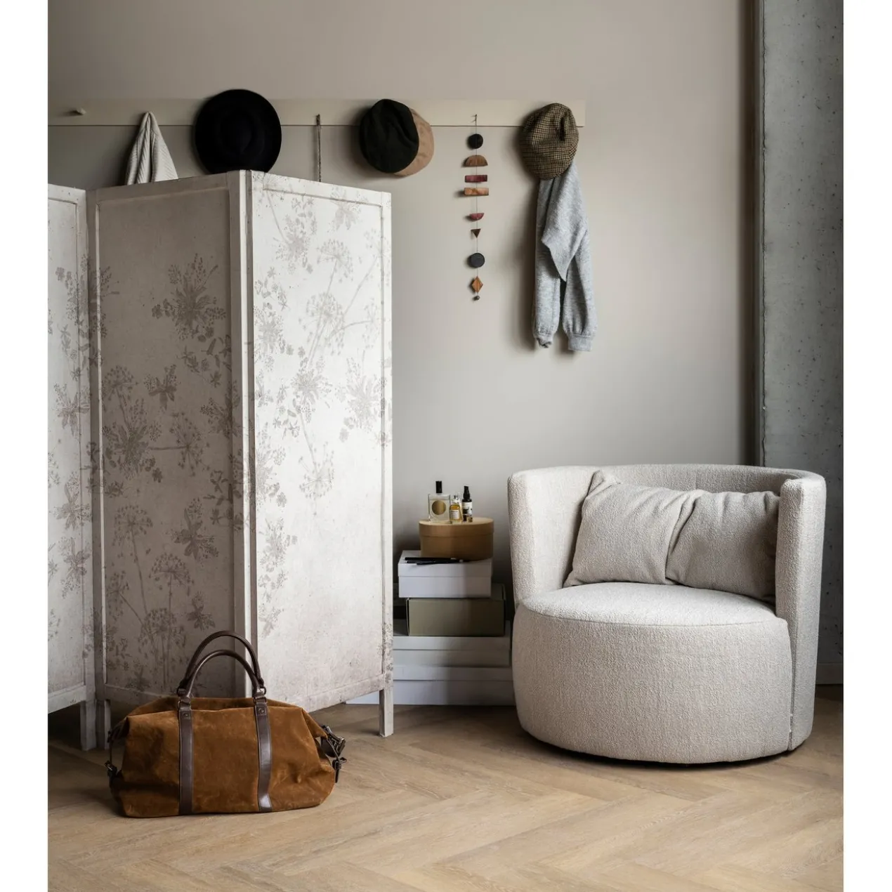Explore fauteuil boucle naturel