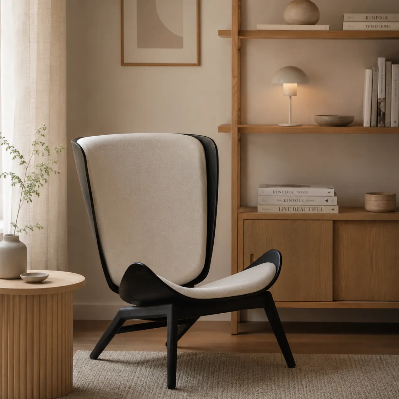 Fauteuil The Reader zwart houten white sands
