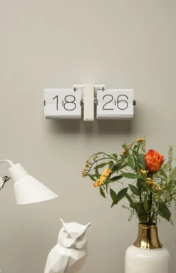 Flip clock No Case white, matt white stand