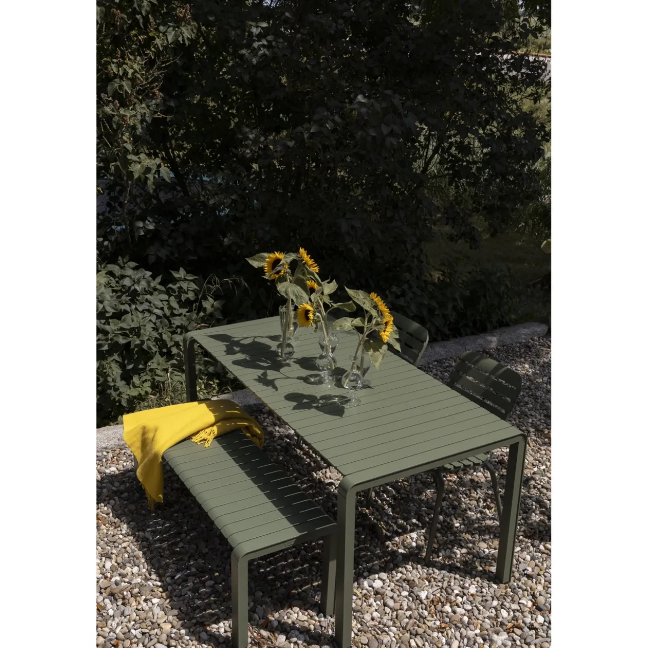 Garden bench vondel 129,5x45 green