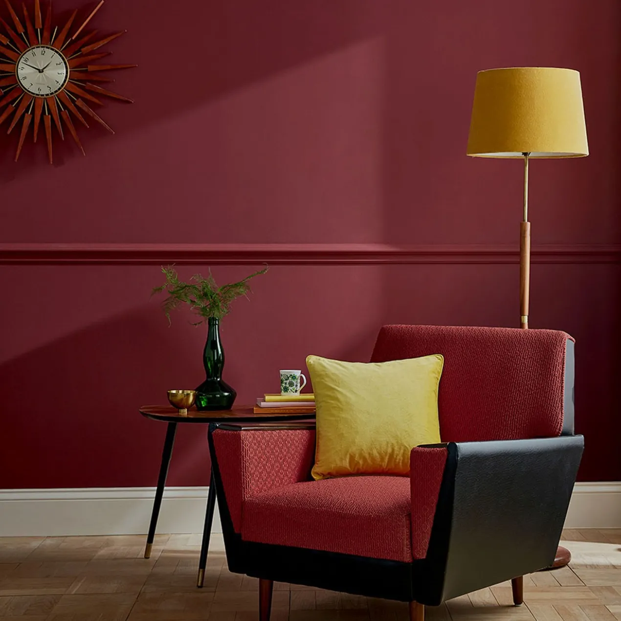 Graham & Brown matte muurverf Roger Red - afneembaar Graham & Brown Roger Red Matte Muurverf Afneembaar 4L