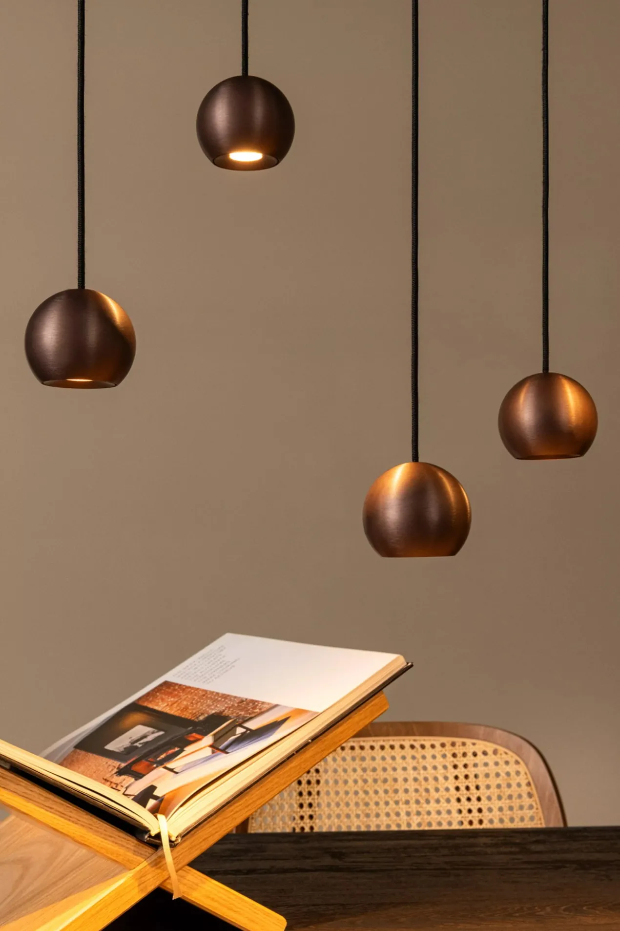 Hanglamp Montana balk cct 13-lichts koffie