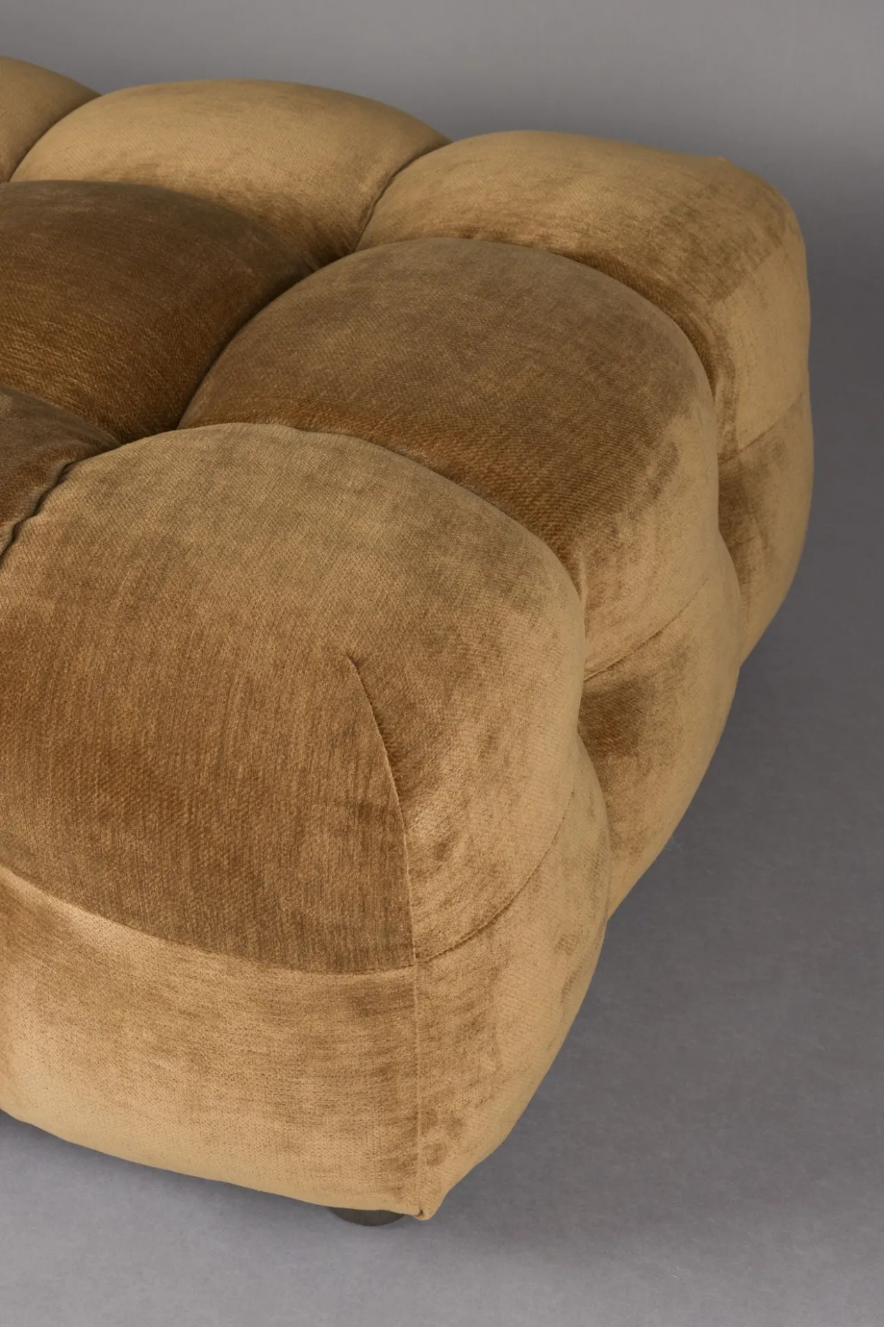 Hocker hackman velours cognac