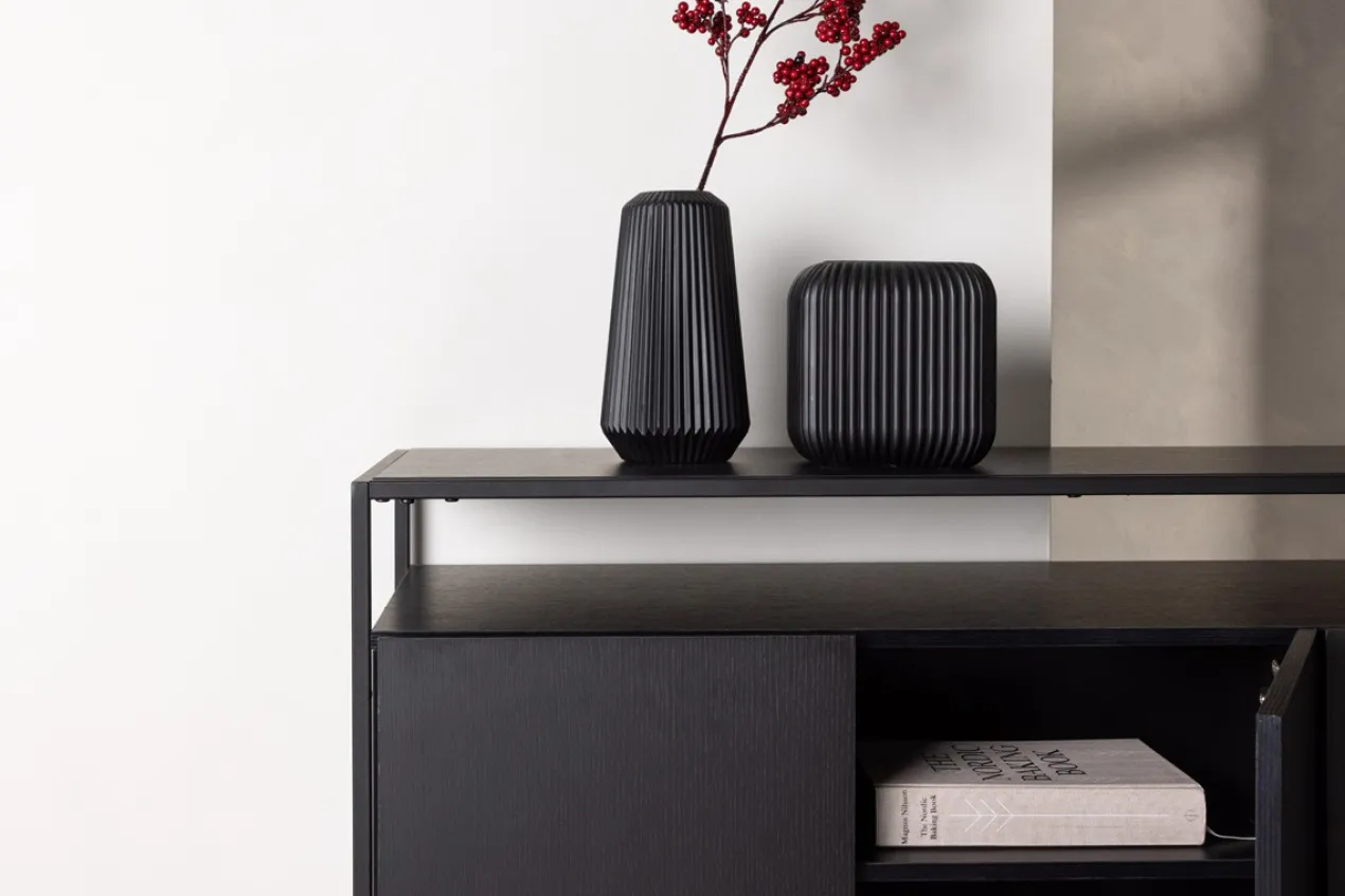 Houten dressoir Cedric Zwart