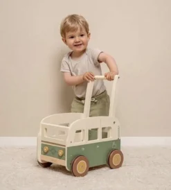 Houten loopwagen