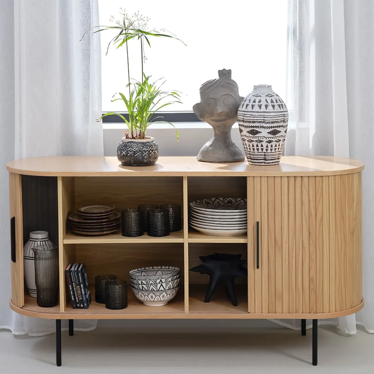 Houten sideboard Lenn naturel