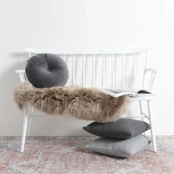 Houten spijlenbank Laura Wit