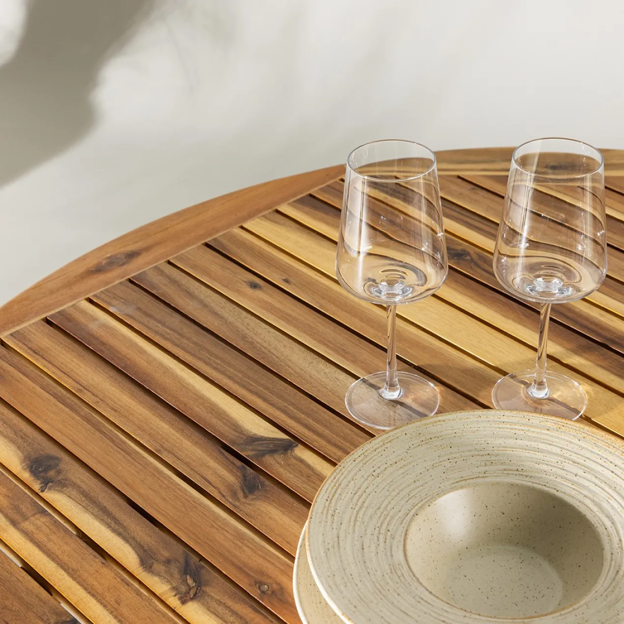 Houten tuintafel Malin Bruin