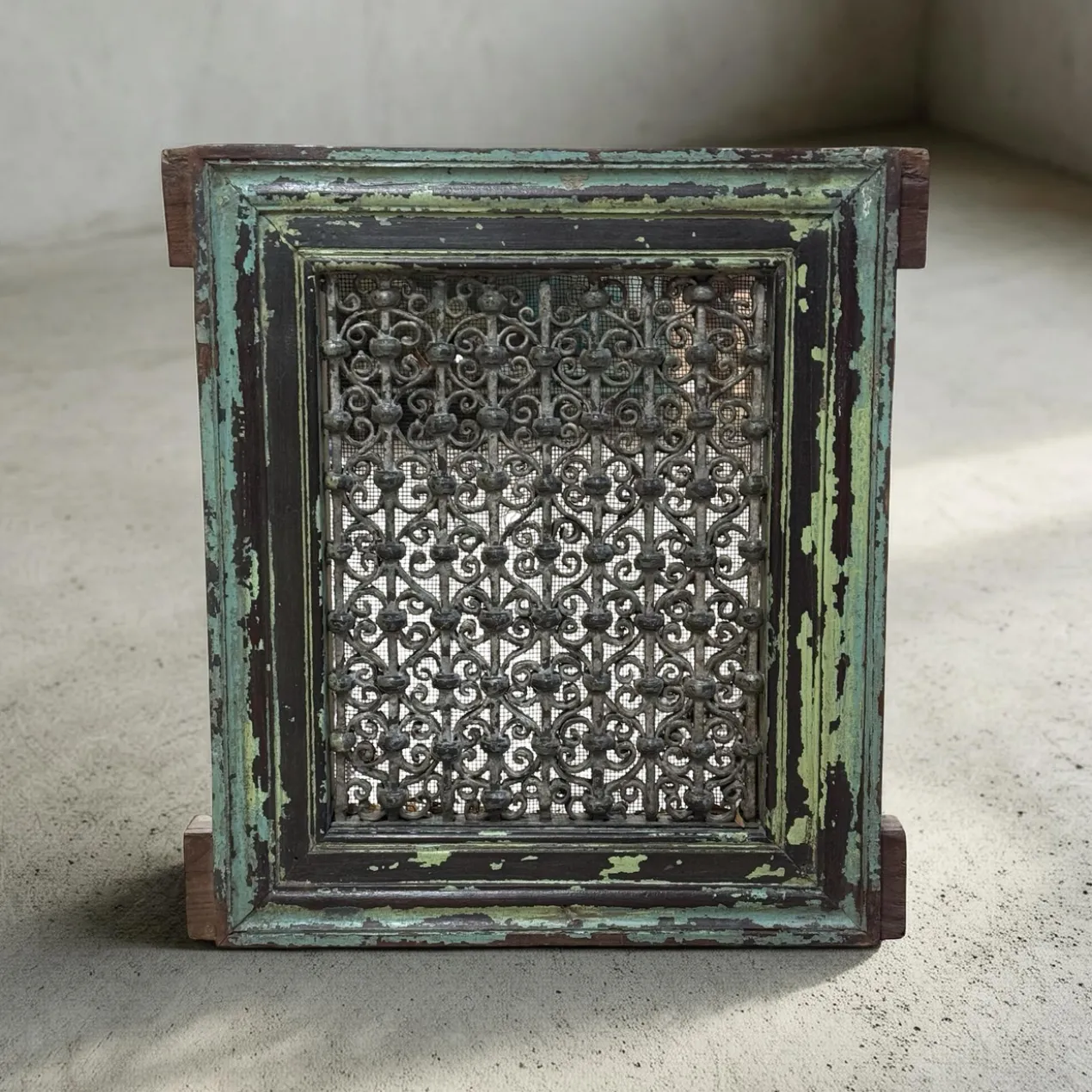 IJzeren Jali groen 56x8x59