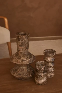 Kandelaar Yubí marmer bruin