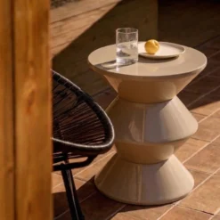 Kick bijzettafel Lotus - Beige