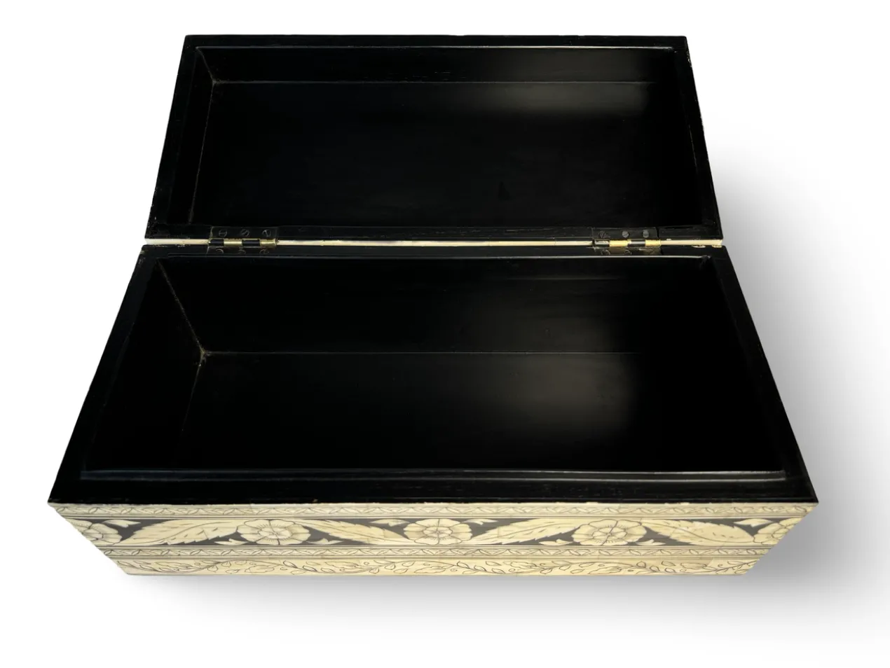 Kist bone inlay wit/zwart