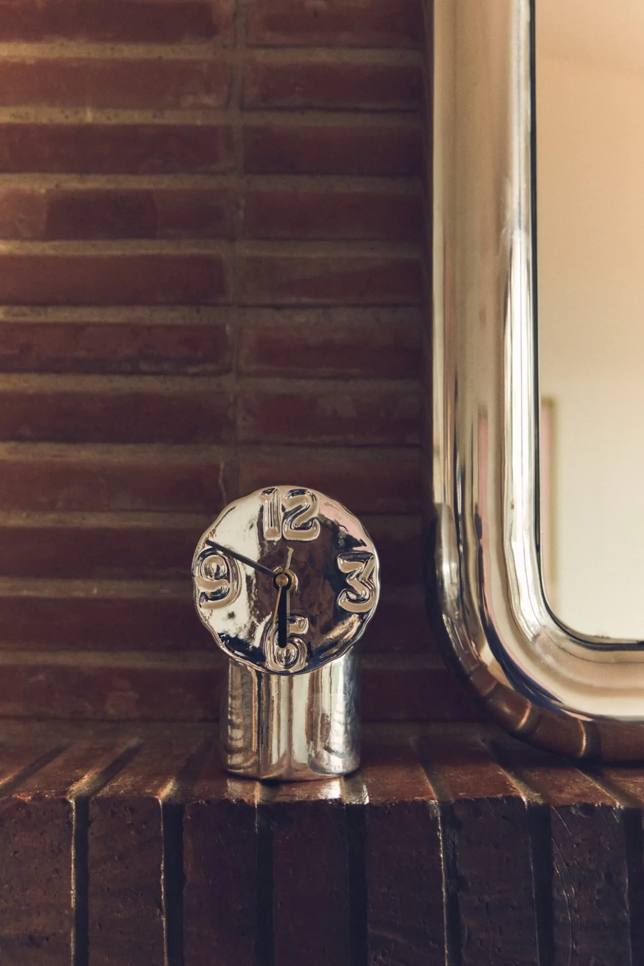 Klok Retro ceramic chrome