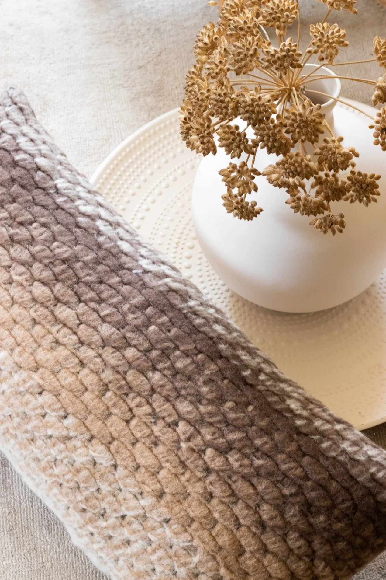 kussen var mixed wool br. c. e. 71x34