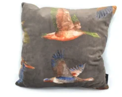 Kussen velvet wilde ganzen taupe 45 x 45 cm