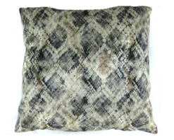 Kussen velvet wilde slangenhuid Kussen velvet slangenhuid 50 x 50 cm beige