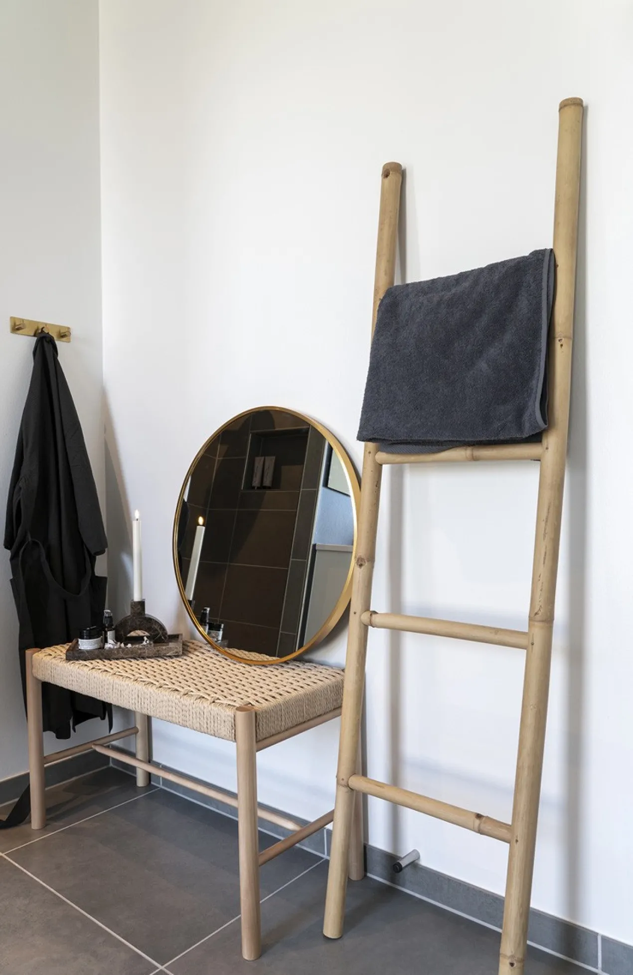 Ladder Thea teakhout Bruin