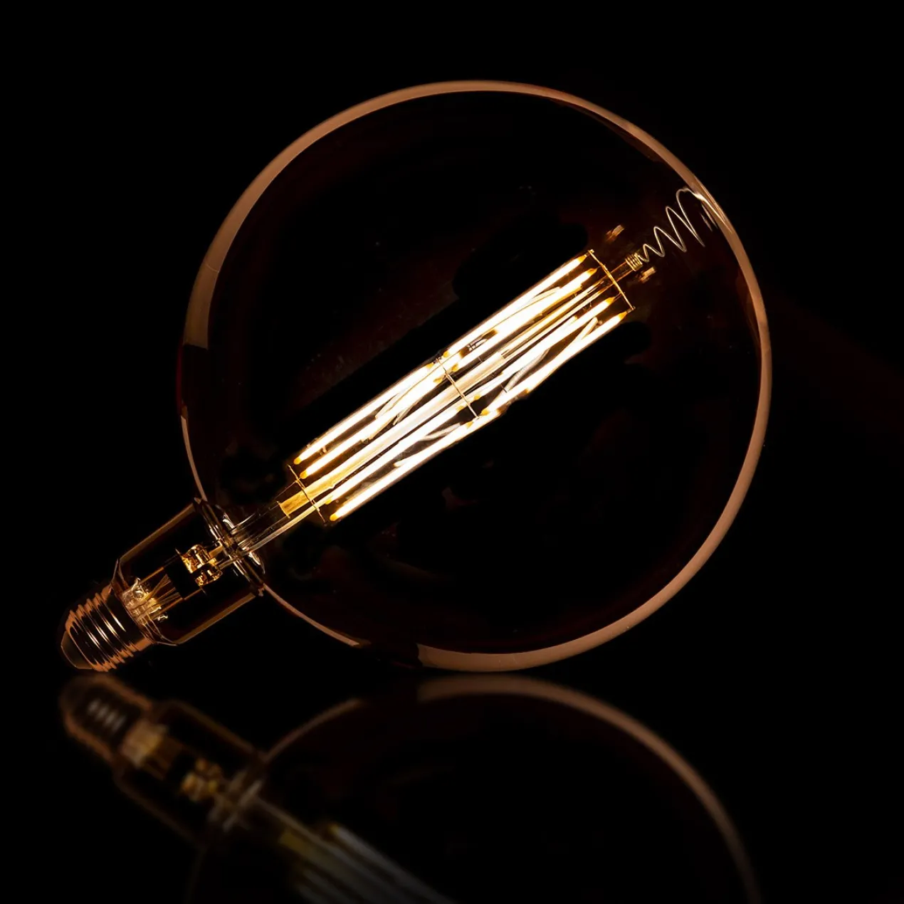 Lamp E - LED filament bol Ø20 Amber