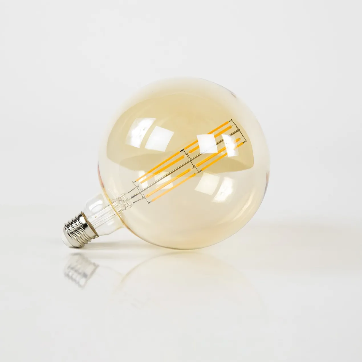 Lamp K - LED filament bol Ø15