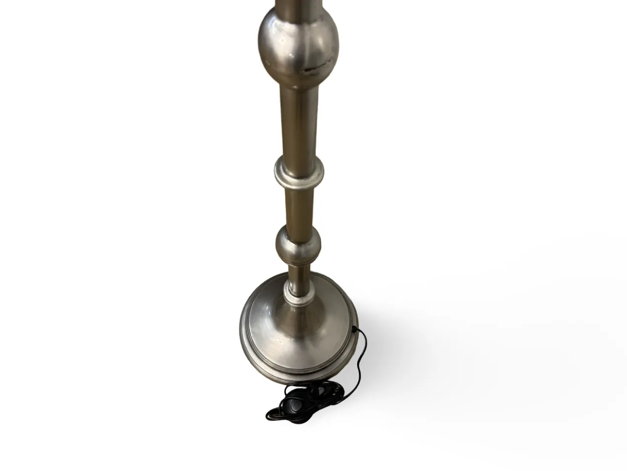 Lampvoet nikkel knobbel