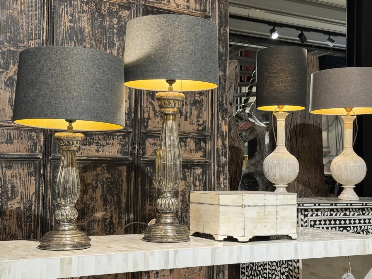Lamp voet wit metaal uniek