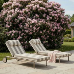 Ligbed Mollis sunbed taupe