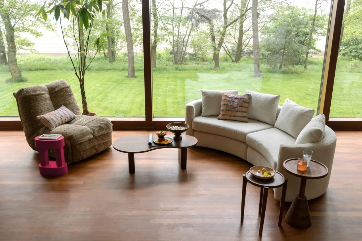 Lounge chair hamilton recliner