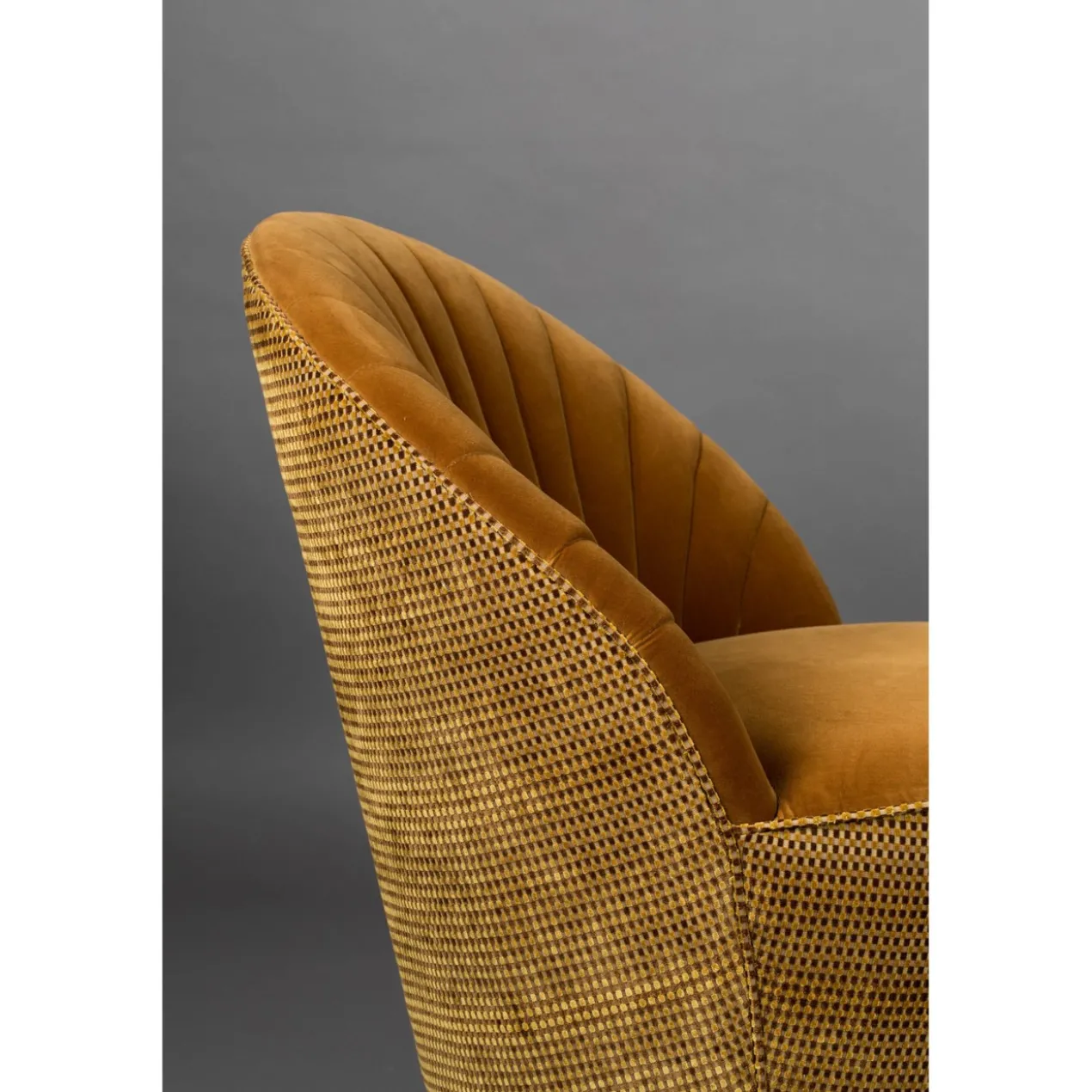 Lounge chair madison whiskey