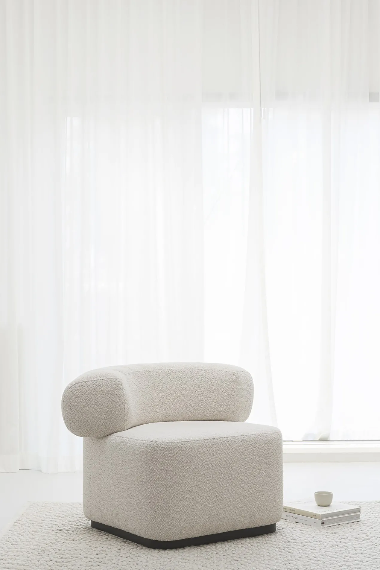 Luna Lounge 1 Seater Facet 1037 frame zwart