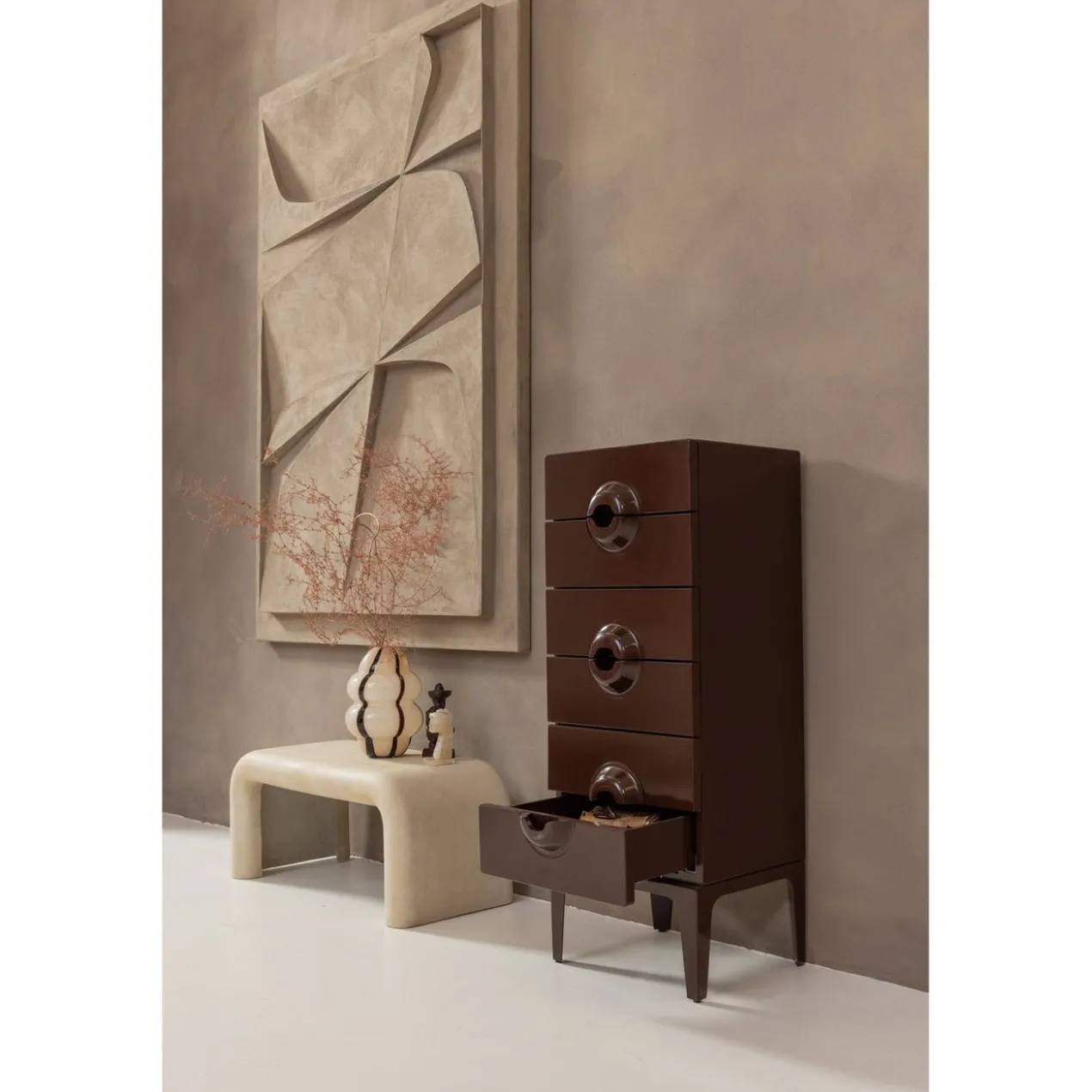 Merge ladekast 6 lades eucalyptushout bruin/rood