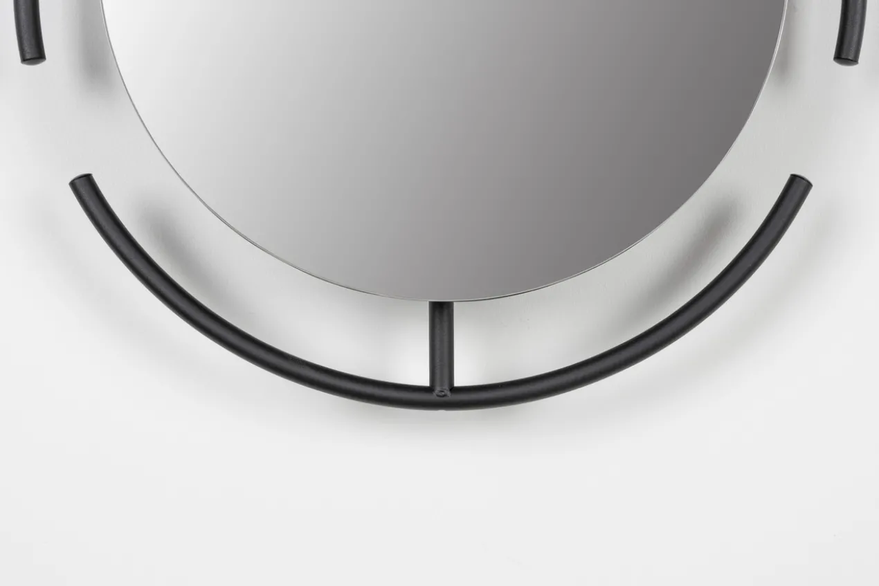 Mirror emma