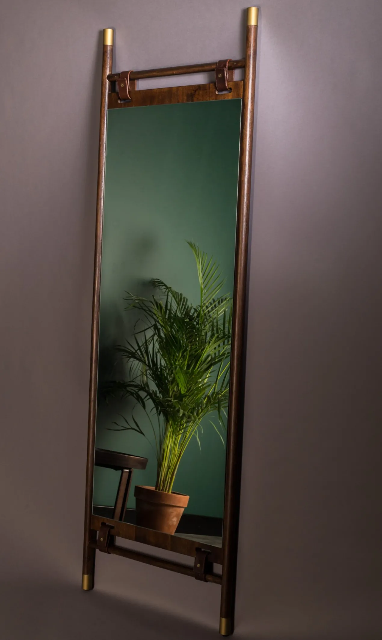Mirror riva